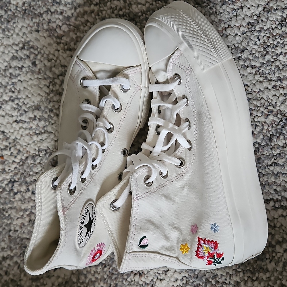 Converse White Platform Embroidered High-Top Sneakers 8 Womens
